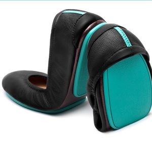 Tieks matt black leather ballet flats size 7